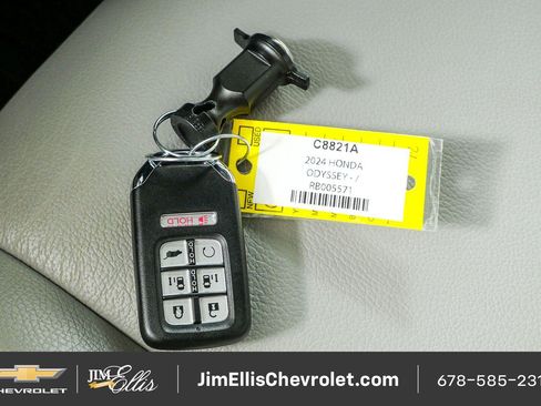 Used 2024 Honda Odyssey EX-L image 39