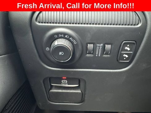 Used 2024 Jeep Grand Wagoneer Series II Obsidian w/ Quick Order Packagew 28T AWD/4WD image 26