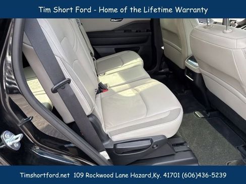 Used 2023 Nissan Pathfinder SL w/ Lighting Package (N92) image 25