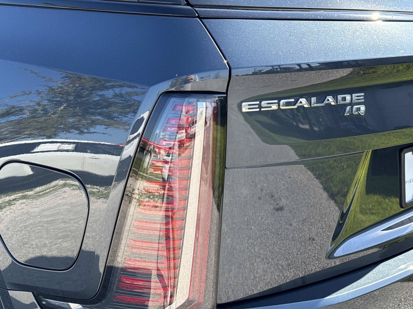 Certified 2026 Cadillac Escalade IQ Sport 1 AWD/4WD image 11