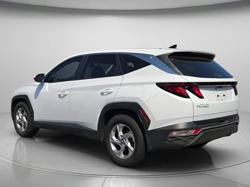Certified 2024 Hyundai Tucson SE FWD image 4