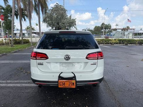 Used 2018 Volkswagen Golf Alltrack SEL AWD/4WD image 4