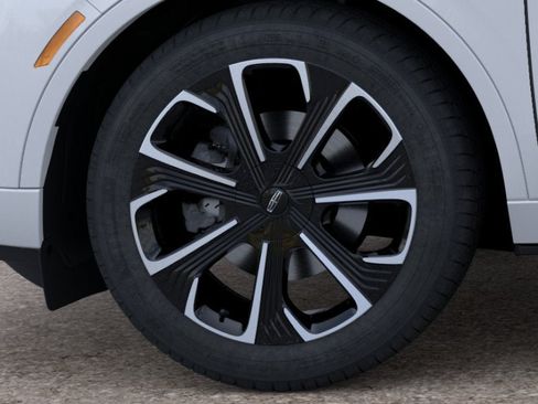 New 2026 Lincoln Nautilus Reserve AWD/4WD image 19