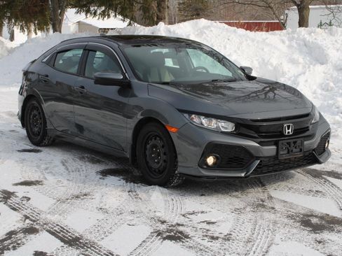 Used 2018 Honda Civic EX image 3