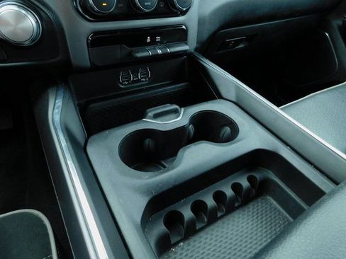 Used 2024 RAM 1500 Laramie image 11