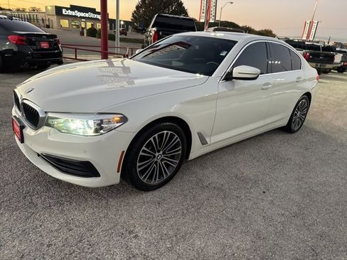 Used 2019 BMW 530i 530i w/ Convenience Package image 3