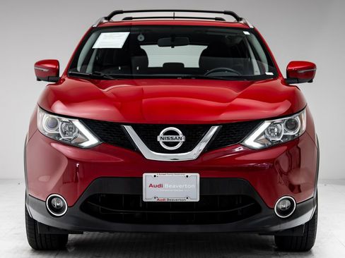 Used 2017 Nissan Rogue Sport SV w/ SV Premium Package AWD/4WD image 30