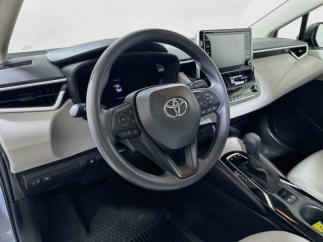 Used 2021 Toyota Corolla LE FWD image 9