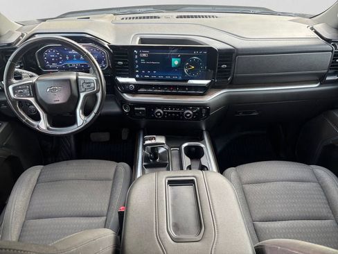 Used 2022 Chevrolet Silverado 1500 RST image 11