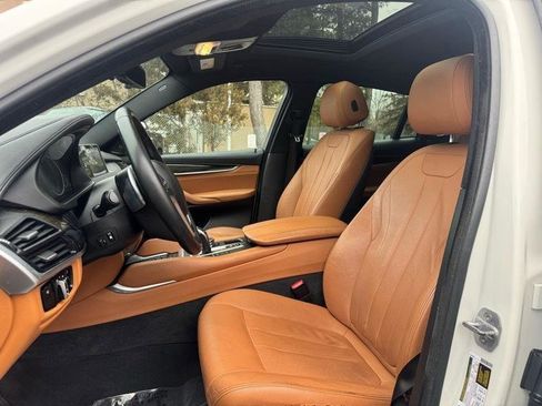 Used 2017 BMW X6 xDrive35i image 8