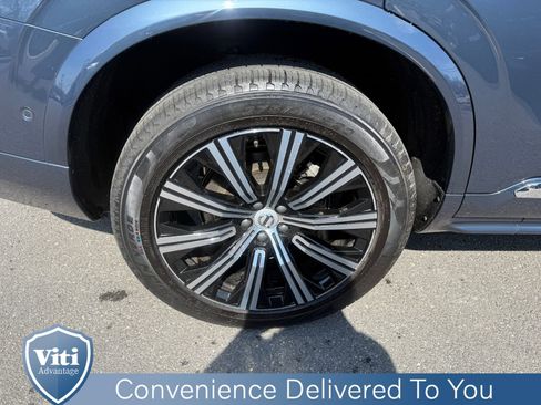 Certified 2023 Volvo XC90 B5 Plus AWD/4WD image 14