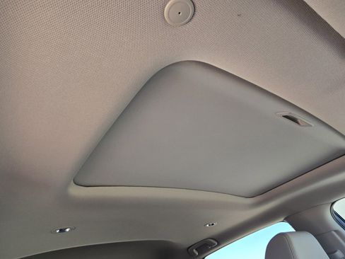 New 2026 Honda HR-V EX-L image 11