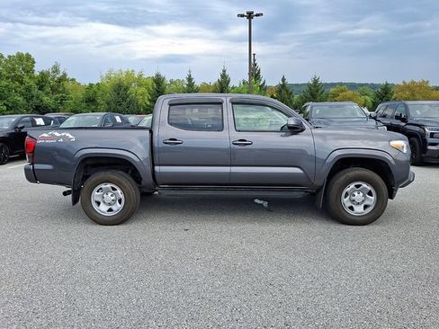 Certified 2023 Toyota Tacoma SR AWD/4WD image 7