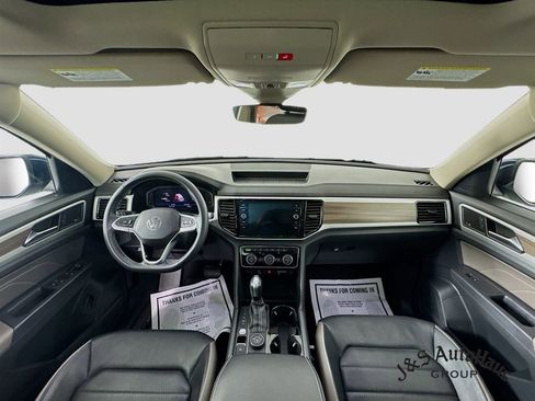 Used 2021 Volkswagen Atlas SEL Premium image 28