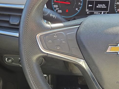 Used 2019 Chevrolet Equinox LS w/ LS Convenience Package image 18