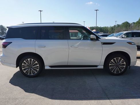 Used 2025 INFINITI QX80 Sensory image 25