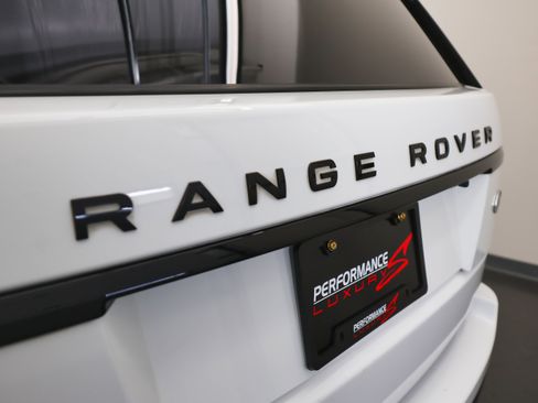 Used 2020 Land Rover Range Rover HSE image 55