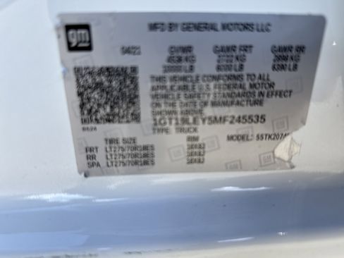 Used 2021 GMC Sierra 2500 4x4 Crew Cab w/ Convenience Package image 30