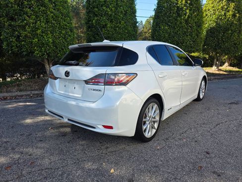 Used 2012 Lexus CT 200h Premium image 5