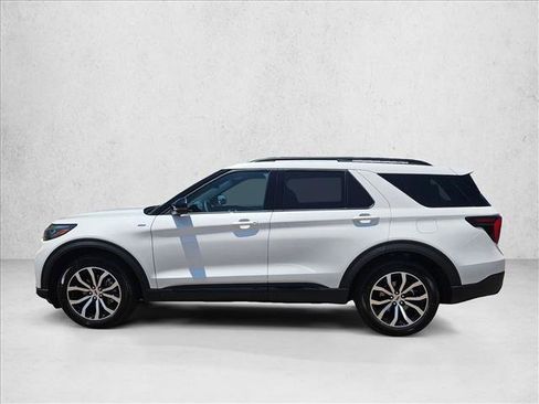 New 2025 Ford Explorer ST-Line image 7