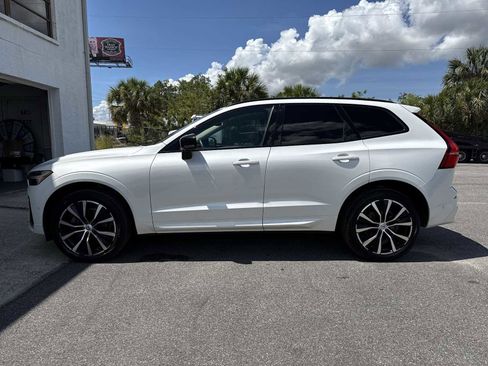 Used 2023 Volvo XC60 B5 Plus w/ Climate Package AWD/4WD image 3