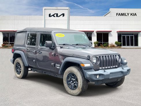 Used 2018 Jeep Wrangler Unlimited Sport image 1