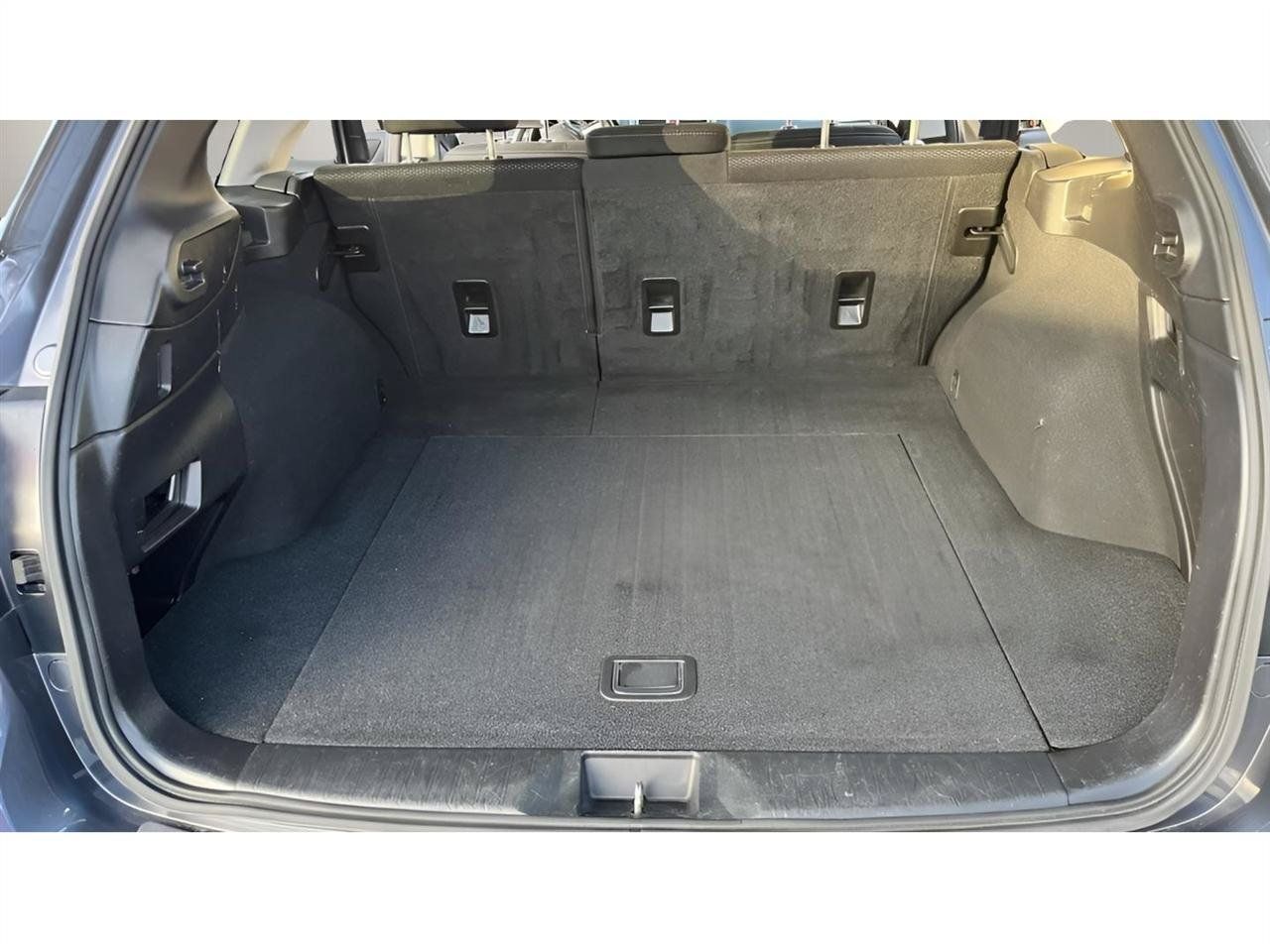 Used 2016 Subaru Outback 2.5i Premium AWD/4WD image 24