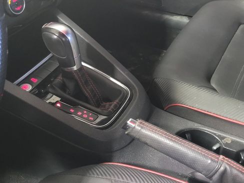 Used 2015 Volkswagen Jetta GLI SEL image 26