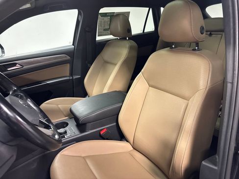 Used 2020 Volkswagen Atlas Cross Sport SE w/ Panoramic Sunroof Package AWD/4WD image 24