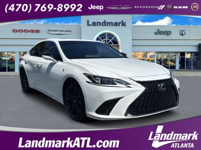 Used 2022 Lexus ES 350 F Sport w/ Accessory Package 2
