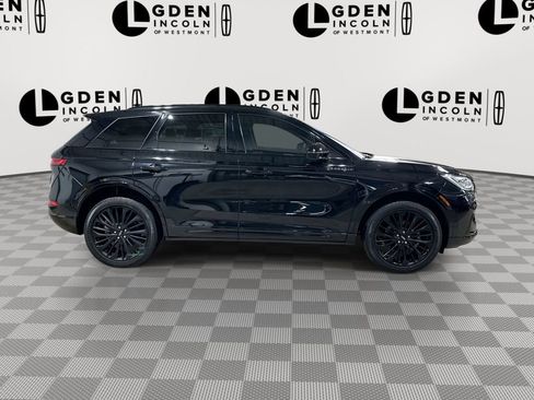 Used 2023 Lincoln Corsair Reserve w/ Equipment Group 201A image 9