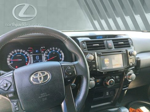 Used 2016 Toyota 4Runner Trail AWD/4WD image 10