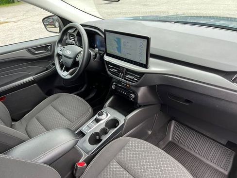 Used 2024 Ford Escape Active w/ Tech Pack #1 AWD/4WD image 36