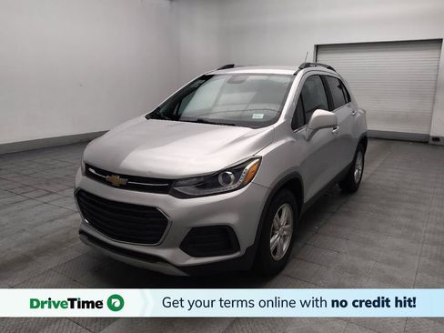 Used 2019 Chevrolet Trax LT w/ LT Convenience Package FWD image 1