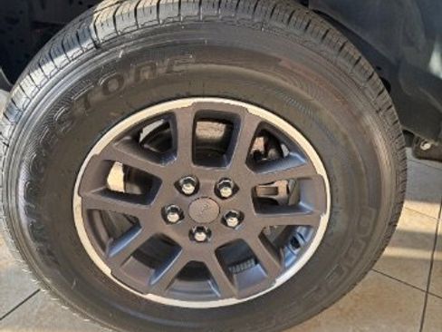 Used 2021 Jeep Gladiator Overland w/ Popular Equipment Package image 20