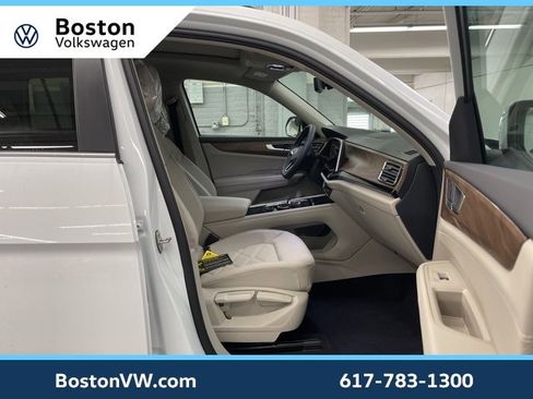 New 2026 Volkswagen Atlas SE image 13