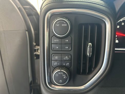 Used 2020 Chevrolet Silverado 1500 LT Trail Boss image 24