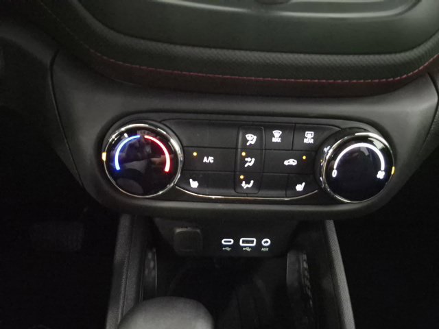 Used 2022 Chevrolet TrailBlazer RS FWD image 15