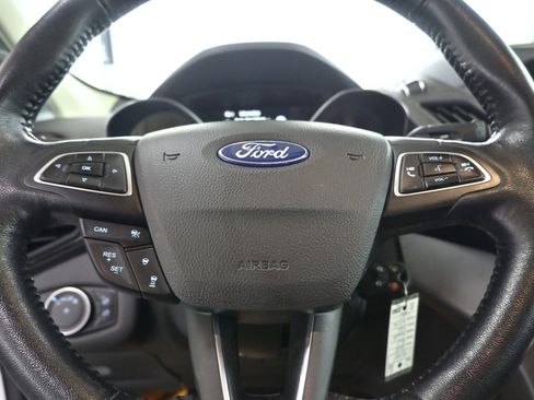 Used 2018 Ford Escape SEL w/ Ford Safe & Smart Package image 17