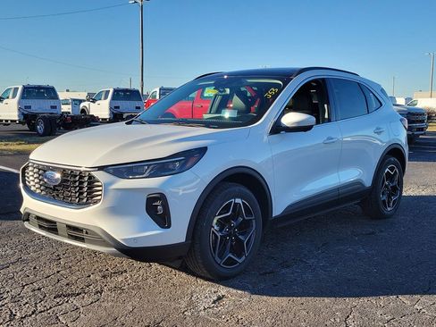 New 2026 Ford Escape Platinum w/ Premium Technology Package image 8