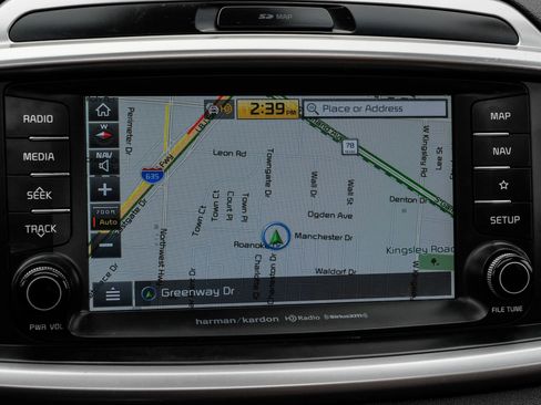 Used 2019 Kia Sorento SX AWD/4WD image 29