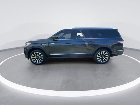 Used 2024 Lincoln Navigator L Reserve AWD/4WD image 5