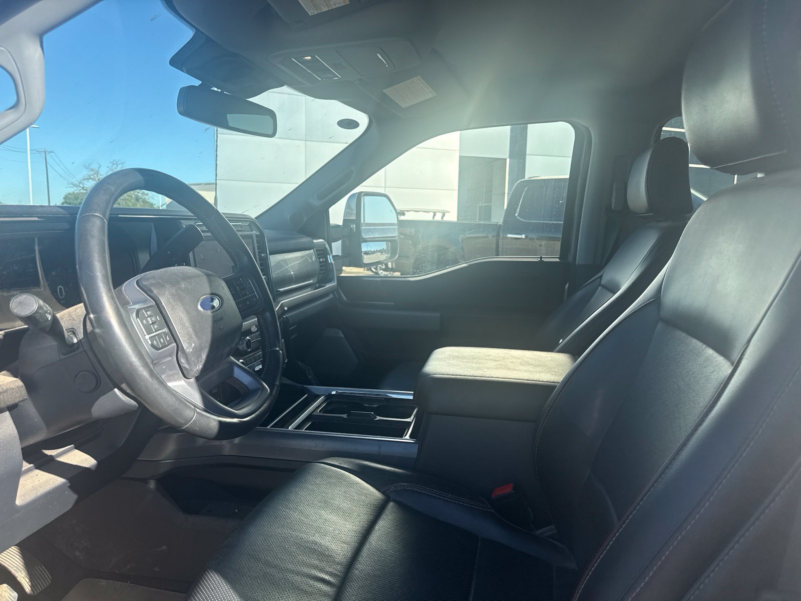 Used 2024 Ford F350 Lariat w/ Chrome Package AWD/4WD image 9
