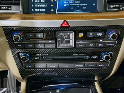 Used 2018 Genesis G80 3.8 w/ Option Group 03 RWD image 23