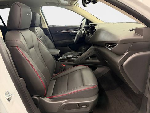 Used 2023 Buick Envision Essence w/ Sport Touring Package AWD/4WD image 12