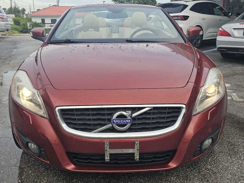 Used 2011 Volvo C70 T5 w/ Convenience Pkg FWD image 8