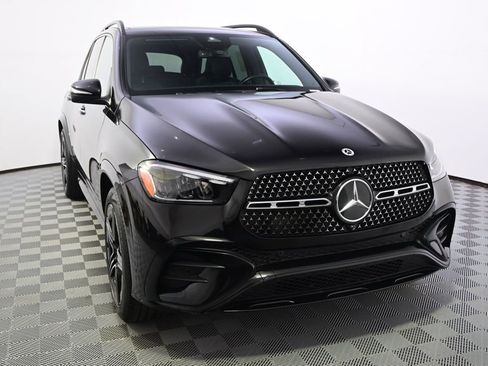 Used 2025 Mercedes-Benz GLE 350 4MATIC image 9