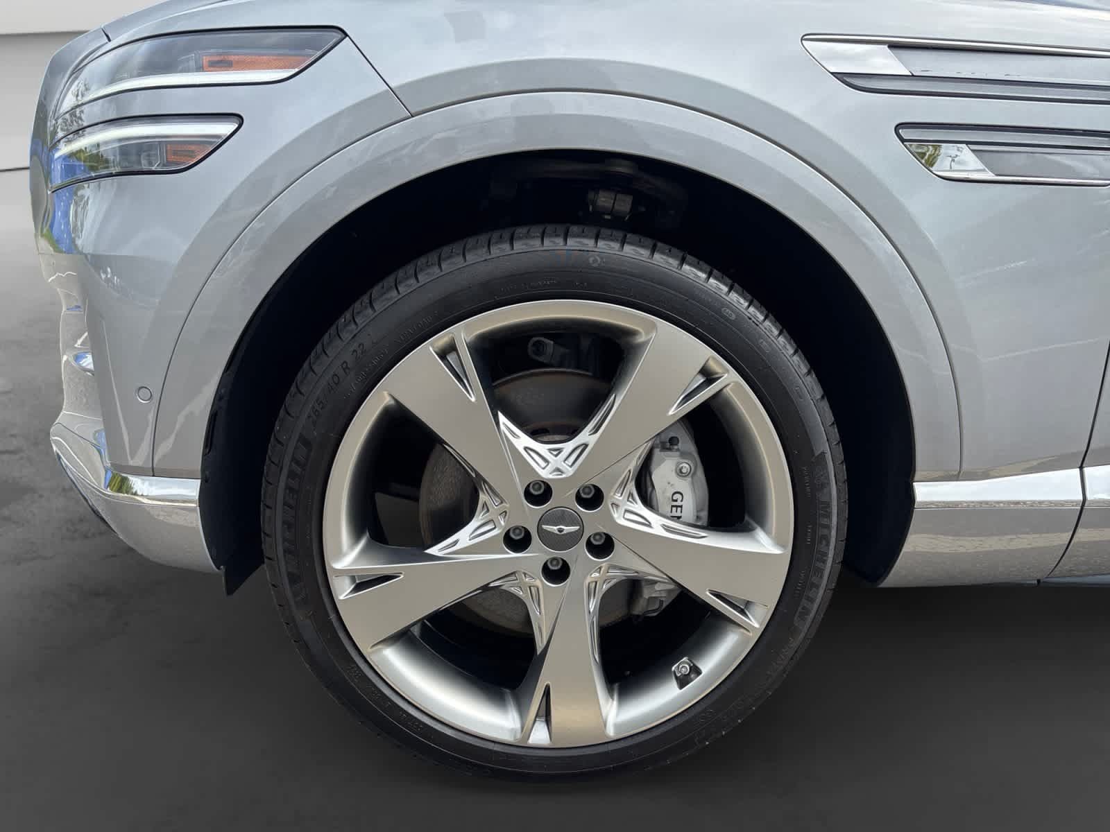 Used 2024 Genesis GV80 2.5T w/ Prestige Package AWD/4WD image 9