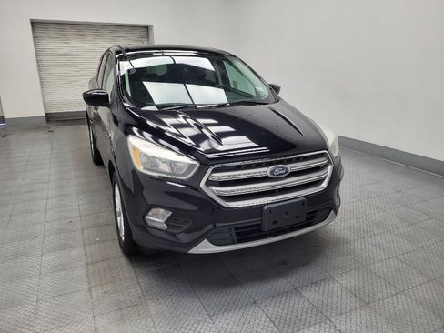 Used 2017 Ford Escape SE FWD image 14