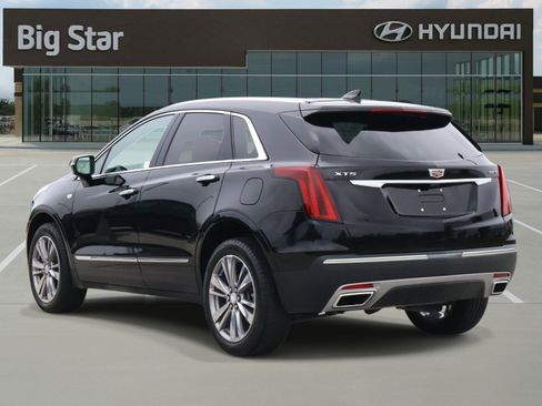 Used 2024 Cadillac XT5 Premium Luxury w/ Technology Package FWD image 3